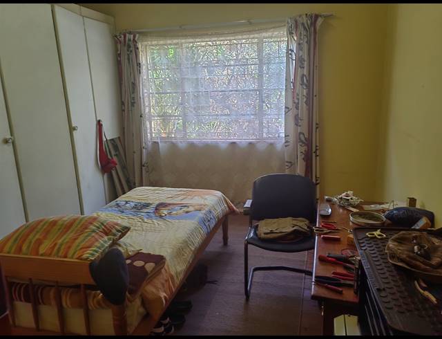 4 BEDROOM HOUSE FOR SALE IN PRETORIA WEST